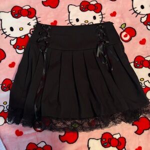 SHEIN/ROMWE Black Pleated Skirt with Lace up Ribbons Size M.